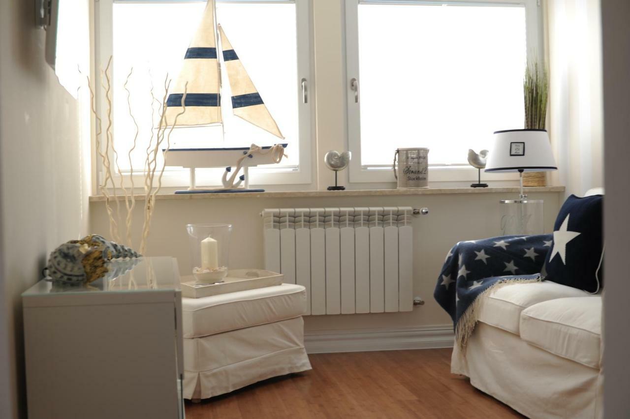 Exklusiv Wohnung Nika เวสเทอร์แลนด์ ภายนอก รูปภาพ
